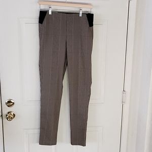 NWT - Calvin Klein Pants size S